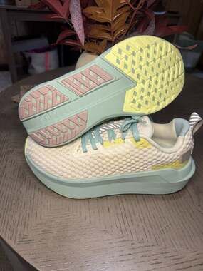 Nobull Journey 2 Size 9